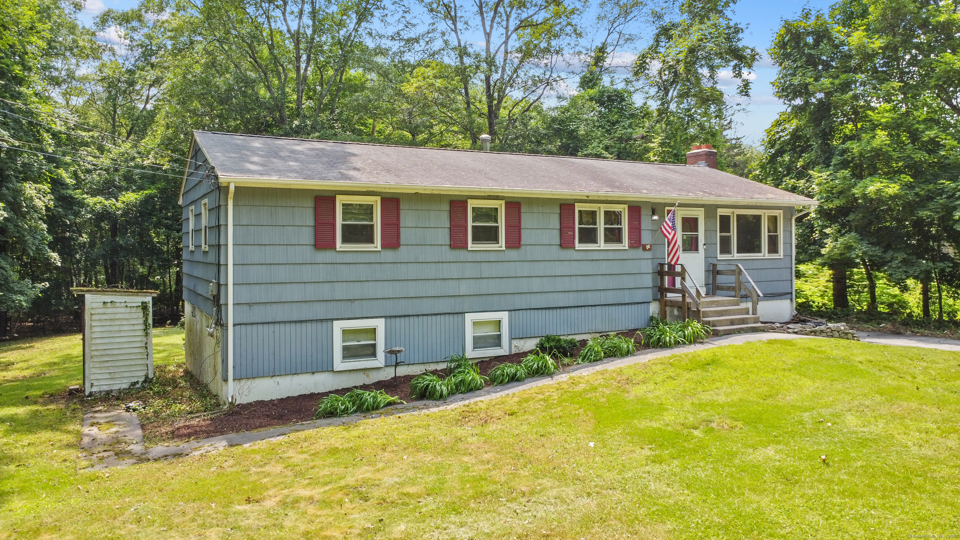 837 Long Cove Road Ledyard CT 06335
