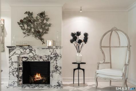 25 Father Peters Lane New Canaan CT 06840