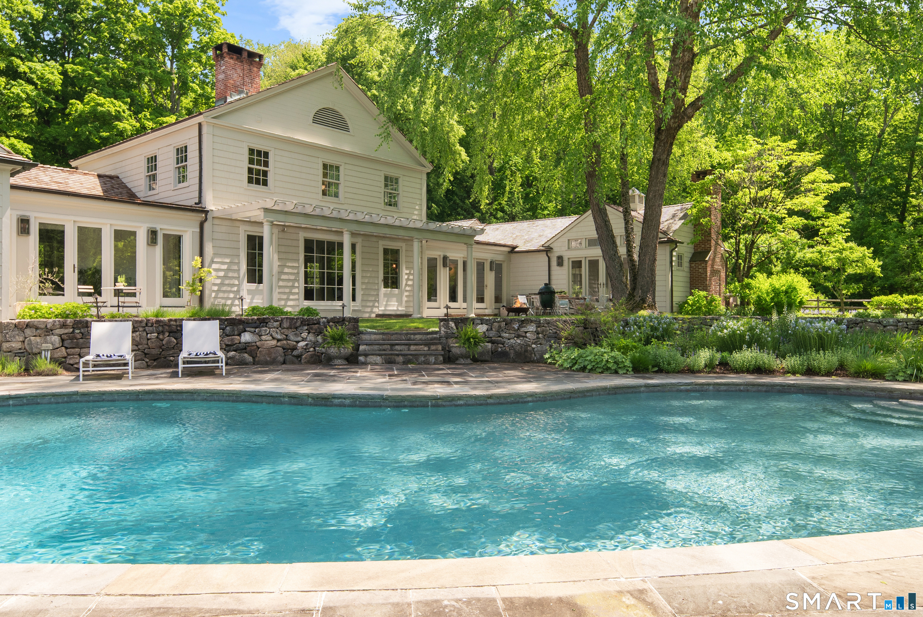 25 Father Peters Lane New Canaan CT 06840