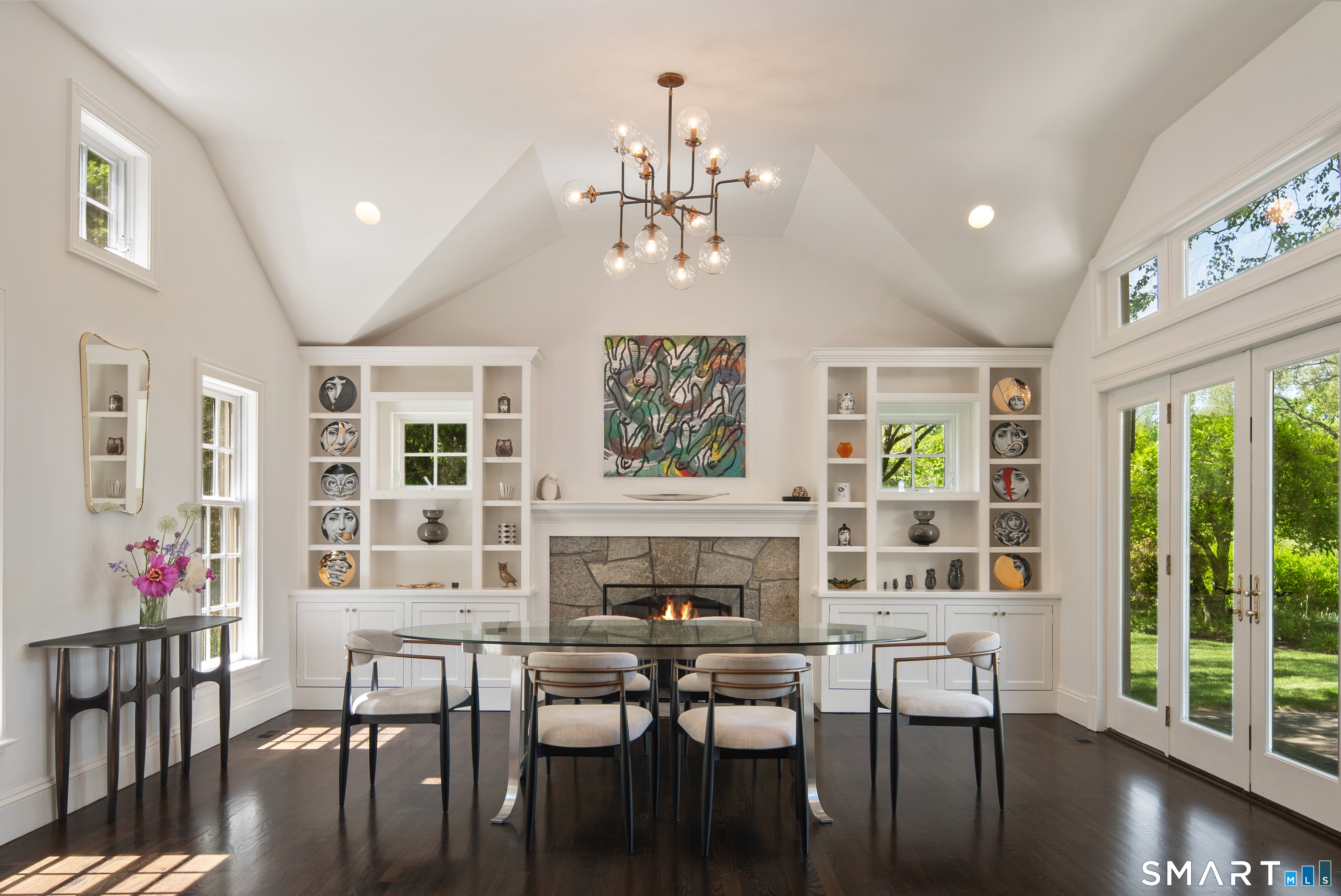 25 Father Peters Lane New Canaan CT 06840