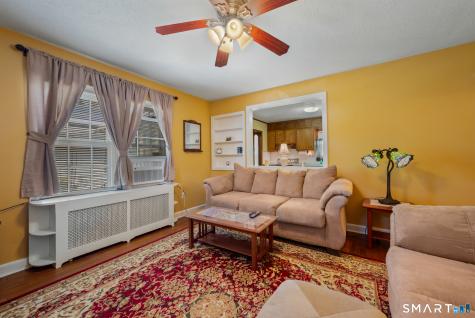 25 Oxford Drive East Hartford CT 06118