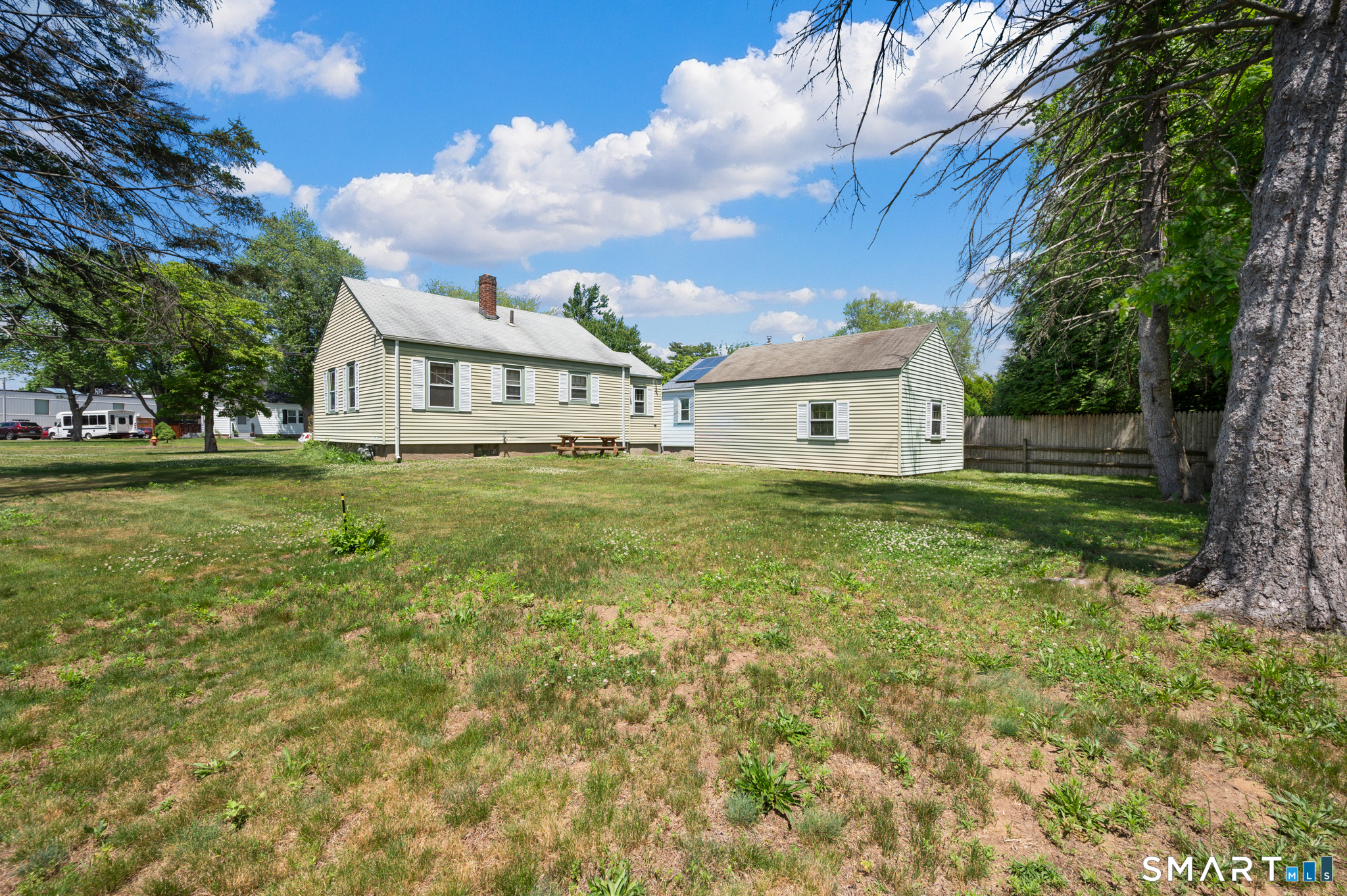 25 Oxford Drive East Hartford CT 06118