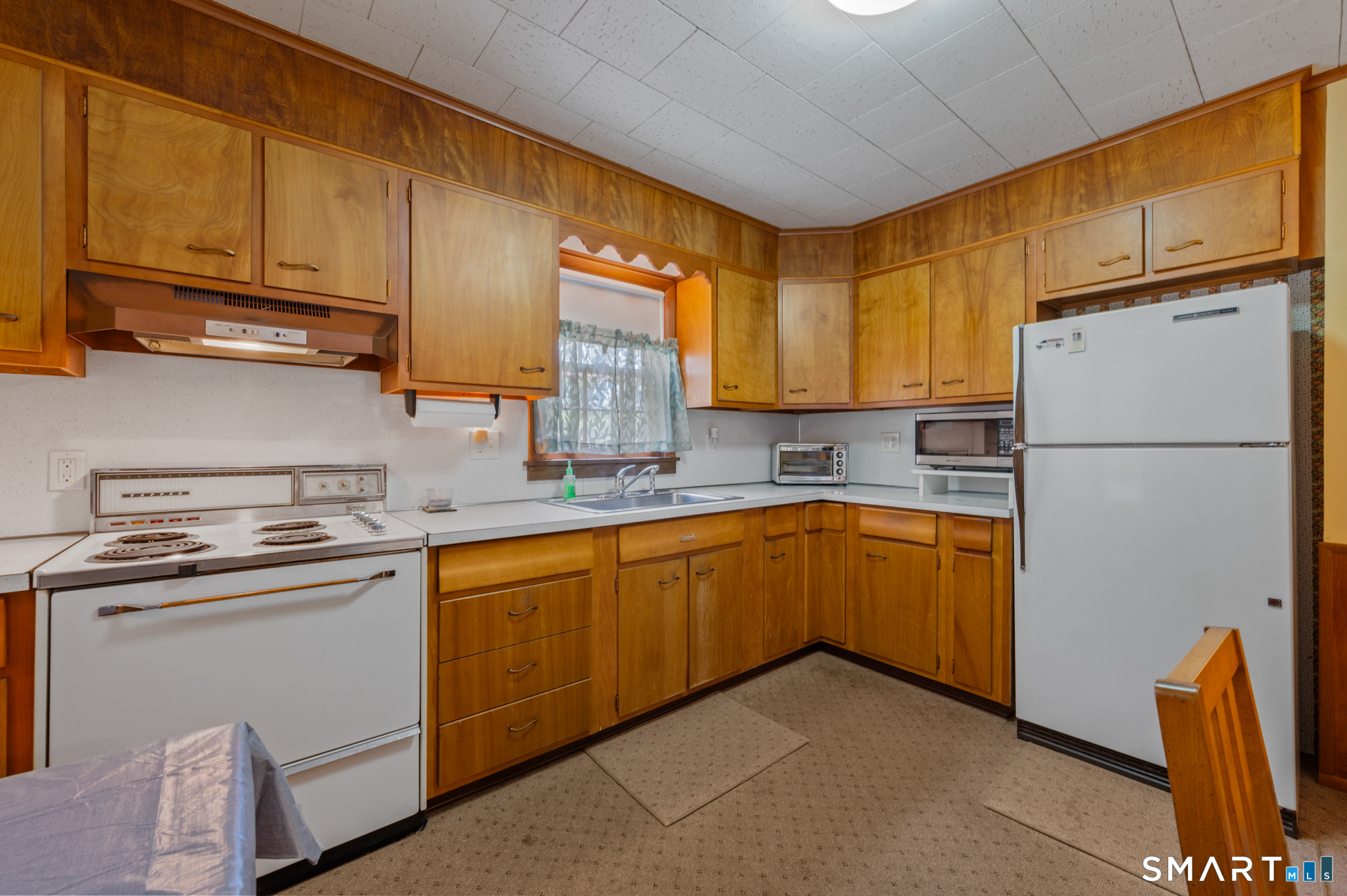 25 Oxford Drive East Hartford CT 06118