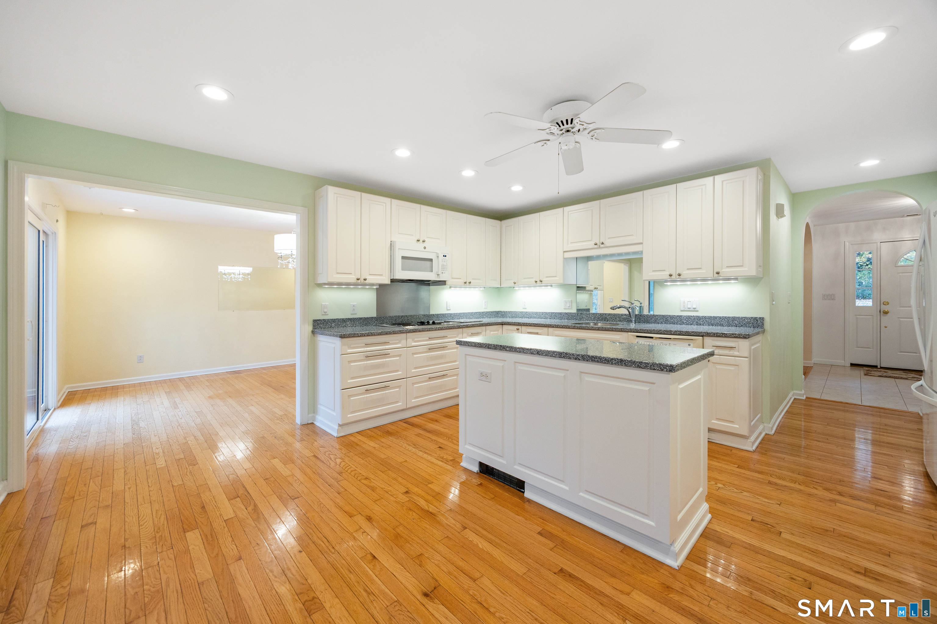 114 Luke Hill Road Bethany CT 06524