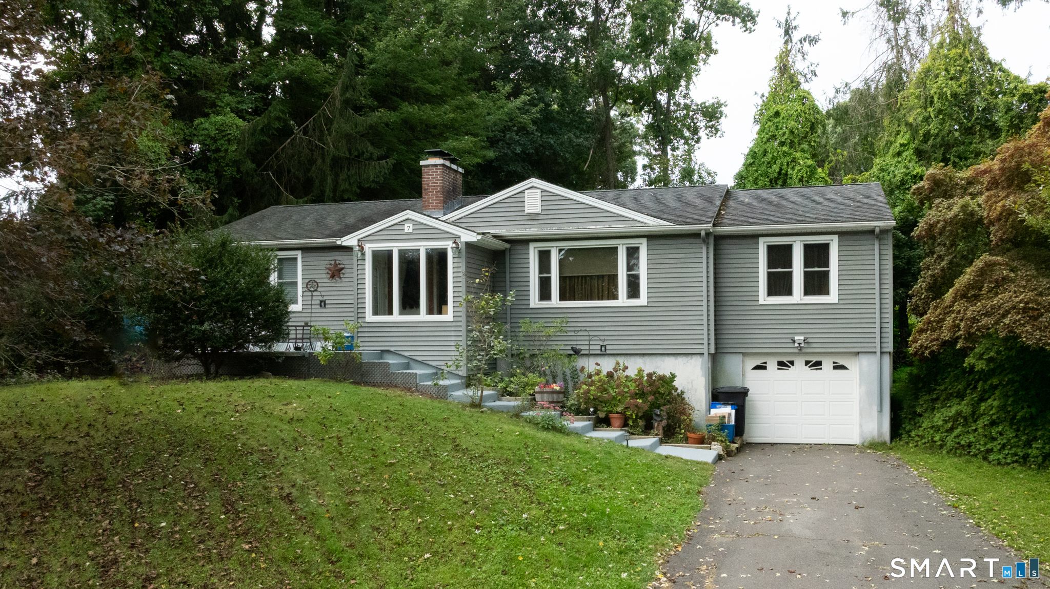 7 Split Rock Drive Wolcott CT 06716