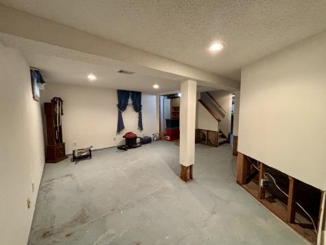 21 7TH Street Newington CT 06111