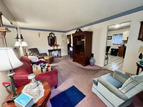 21 7TH Street Newington CT 06111