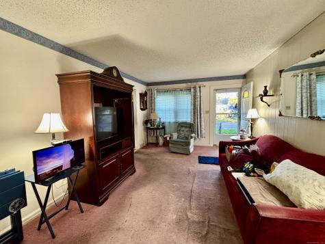 21 7TH Street Newington CT 06111