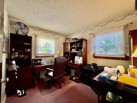 21 7TH Street Newington CT 06111