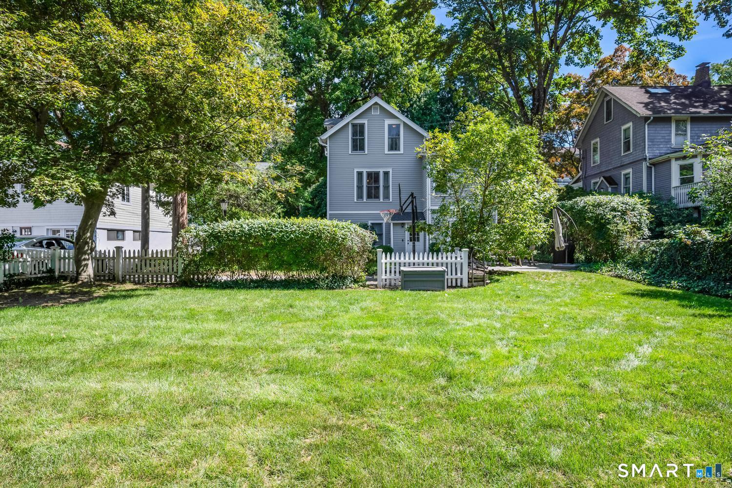275 Rowayton Avenue Norwalk CT 06853