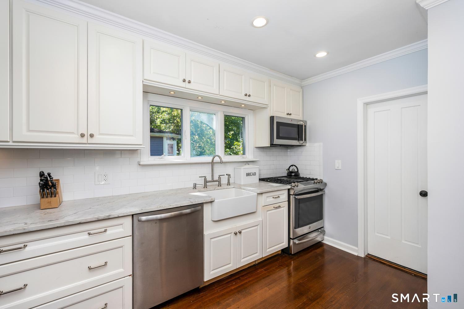 275 Rowayton Avenue Norwalk CT 06853