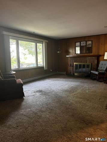 142 Wilkinson Street Putnam CT 06260