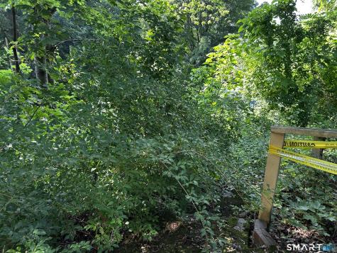 142 Wilkinson Street Putnam CT 06260