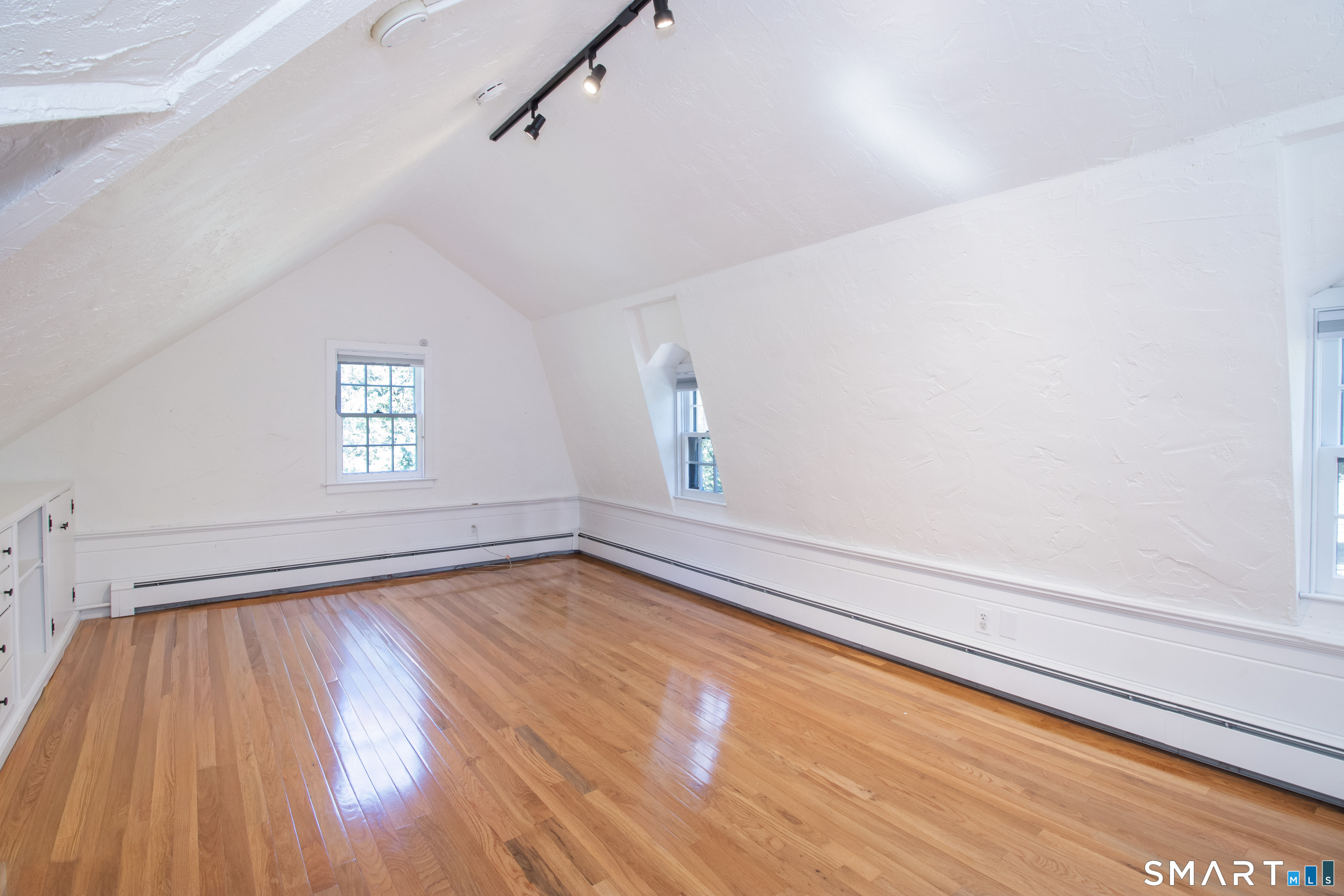 31 Old Barn Road Trumbull CT 06611