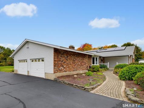 570 East South Street Suffield CT 06078