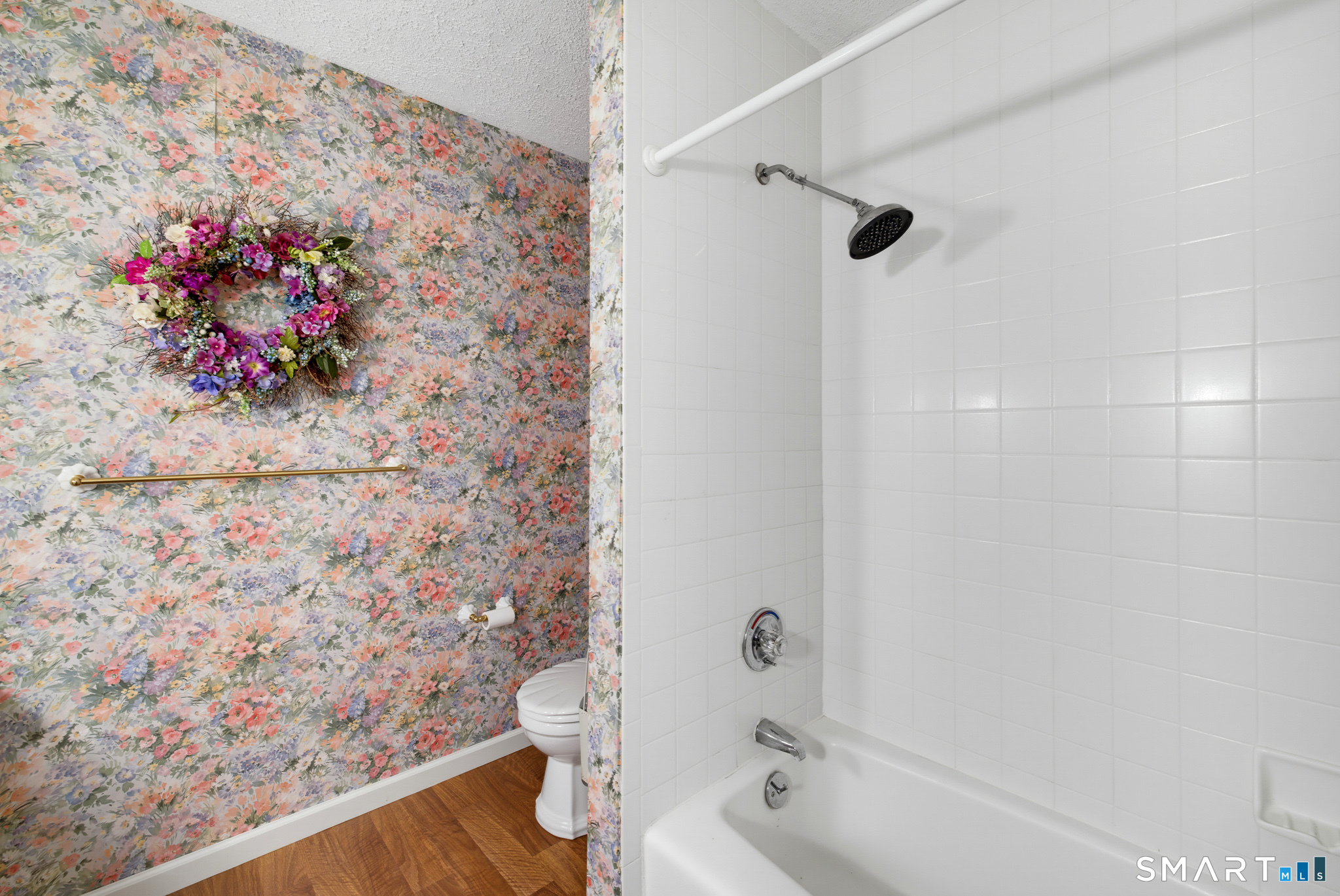 570 East South Street Suffield CT 06078