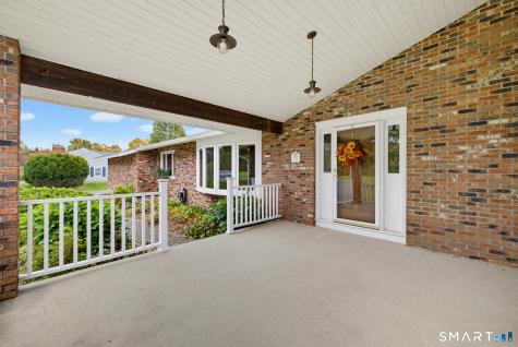 570 East South Street Suffield CT 06078