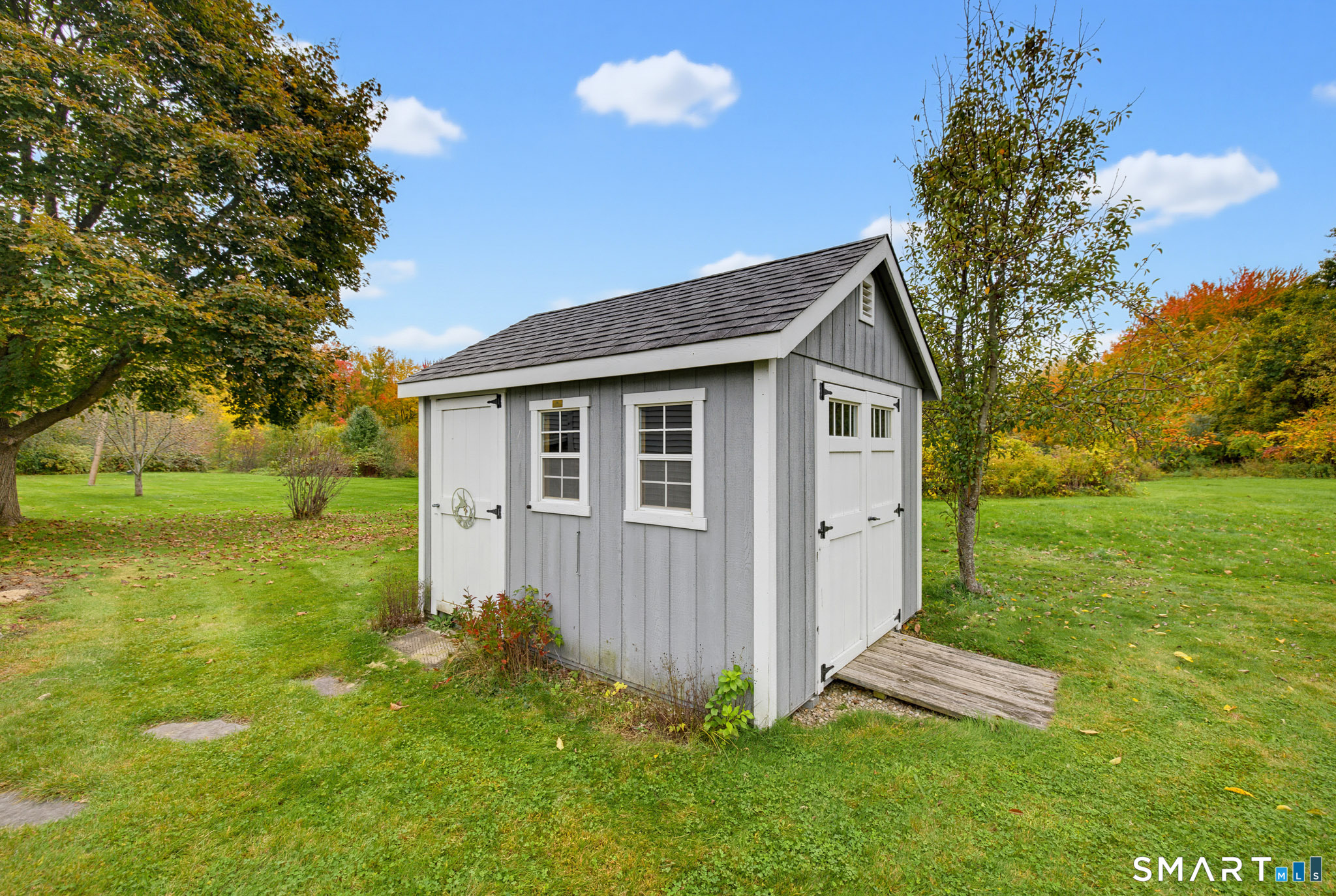 570 East South Street Suffield CT 06078
