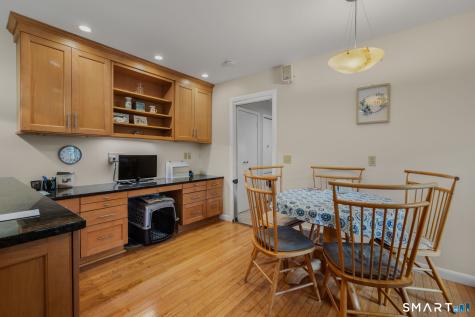 12 Billard Road New London CT 06320