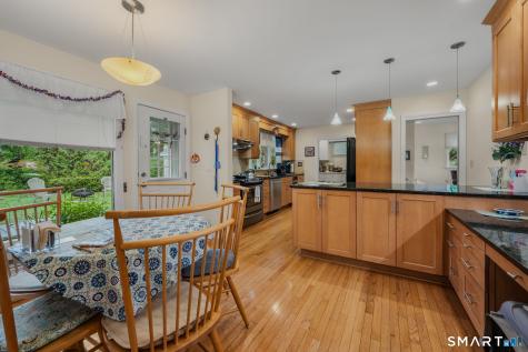 12 Billard Road New London CT 06320