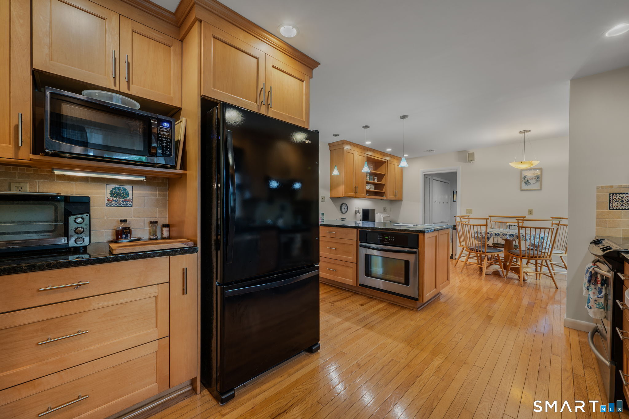 12 Billard Road New London CT 06320