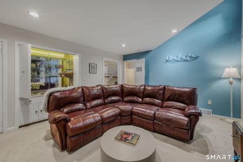 12 Billard Road New London CT 06320