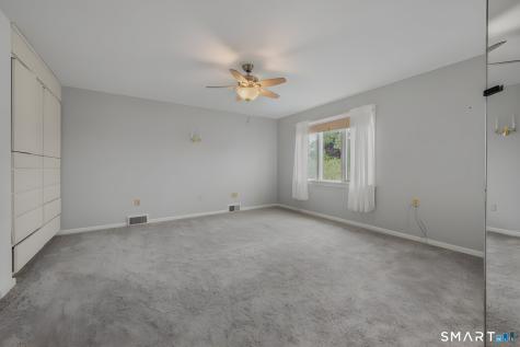 12 Billard Road New London CT 06320
