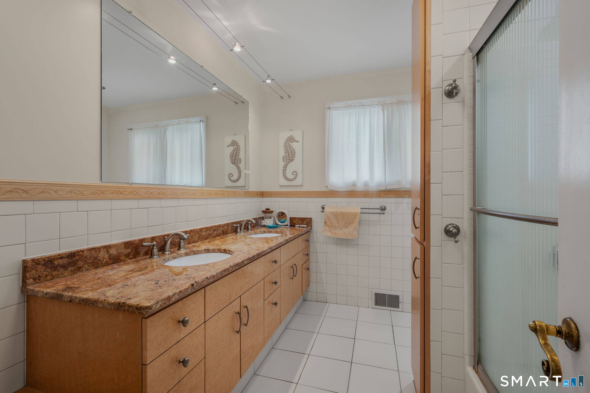12 Billard Road New London CT 06320