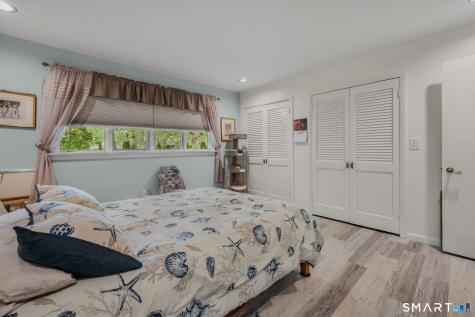 12 Billard Road New London CT 06320