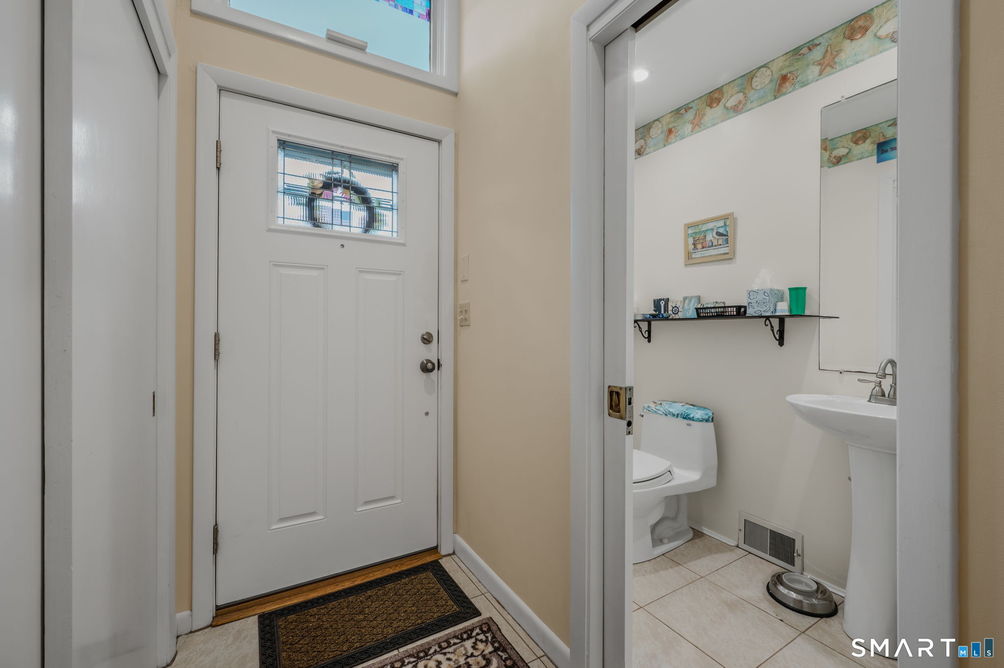 12 Billard Road New London CT 06320