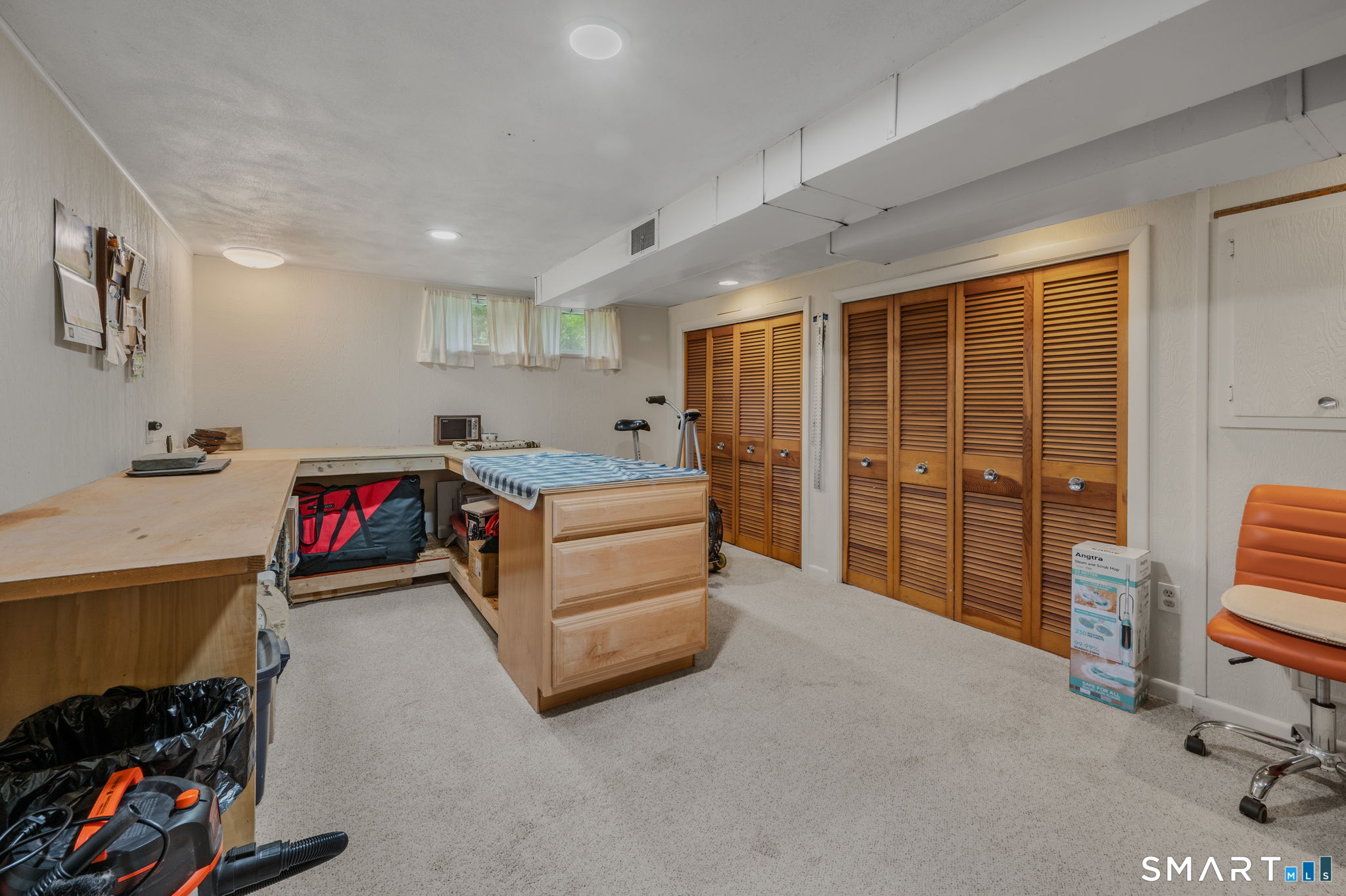 12 Billard Road New London CT 06320