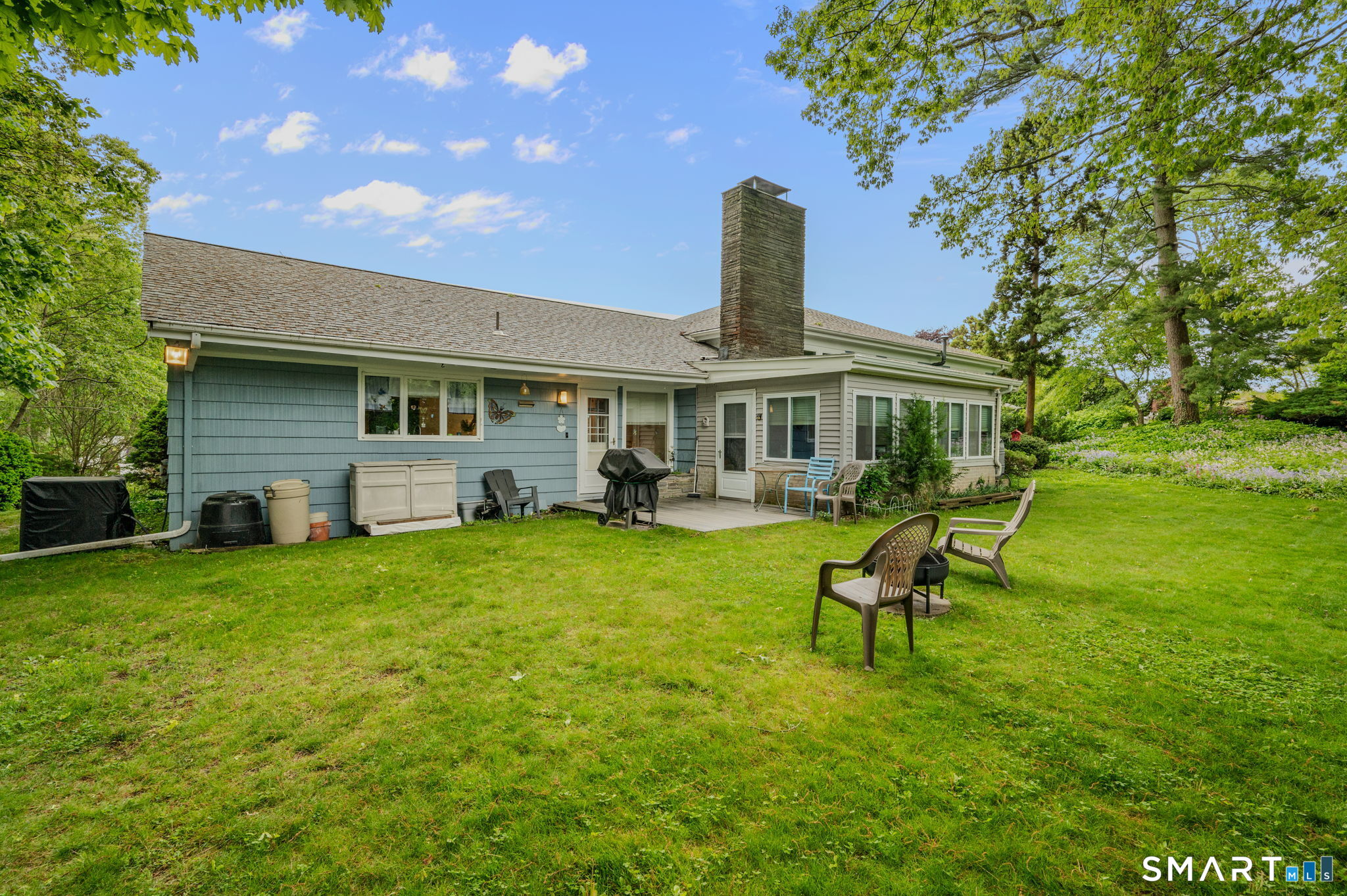 12 Billard Road New London CT 06320