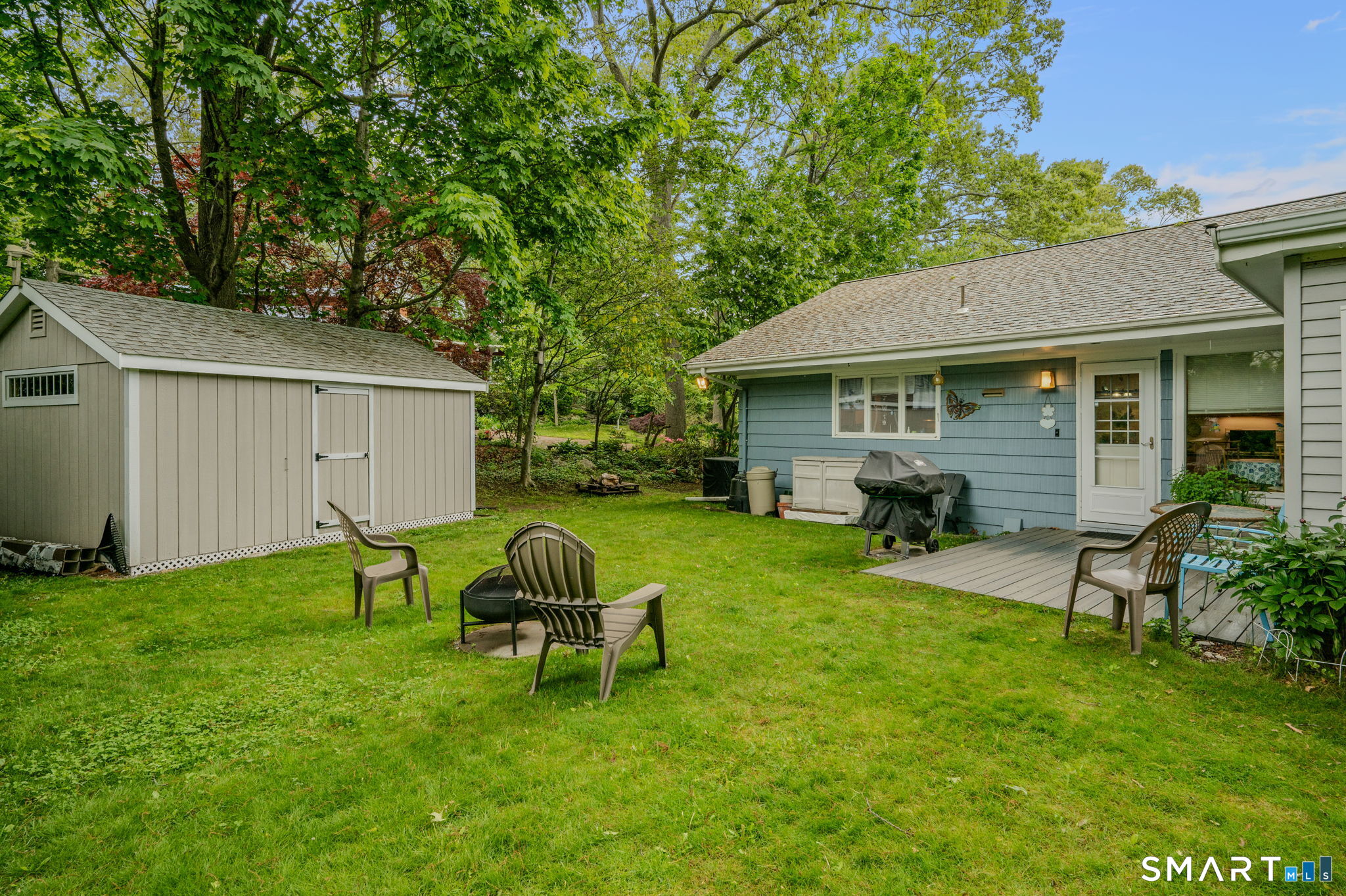 12 Billard Road New London CT 06320