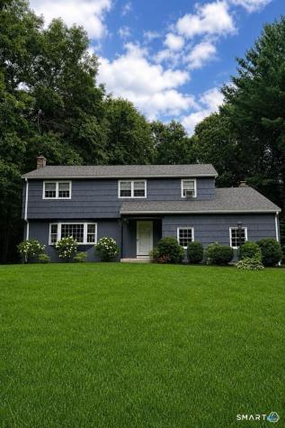 39 Berkshire Way Simsbury CT 06070