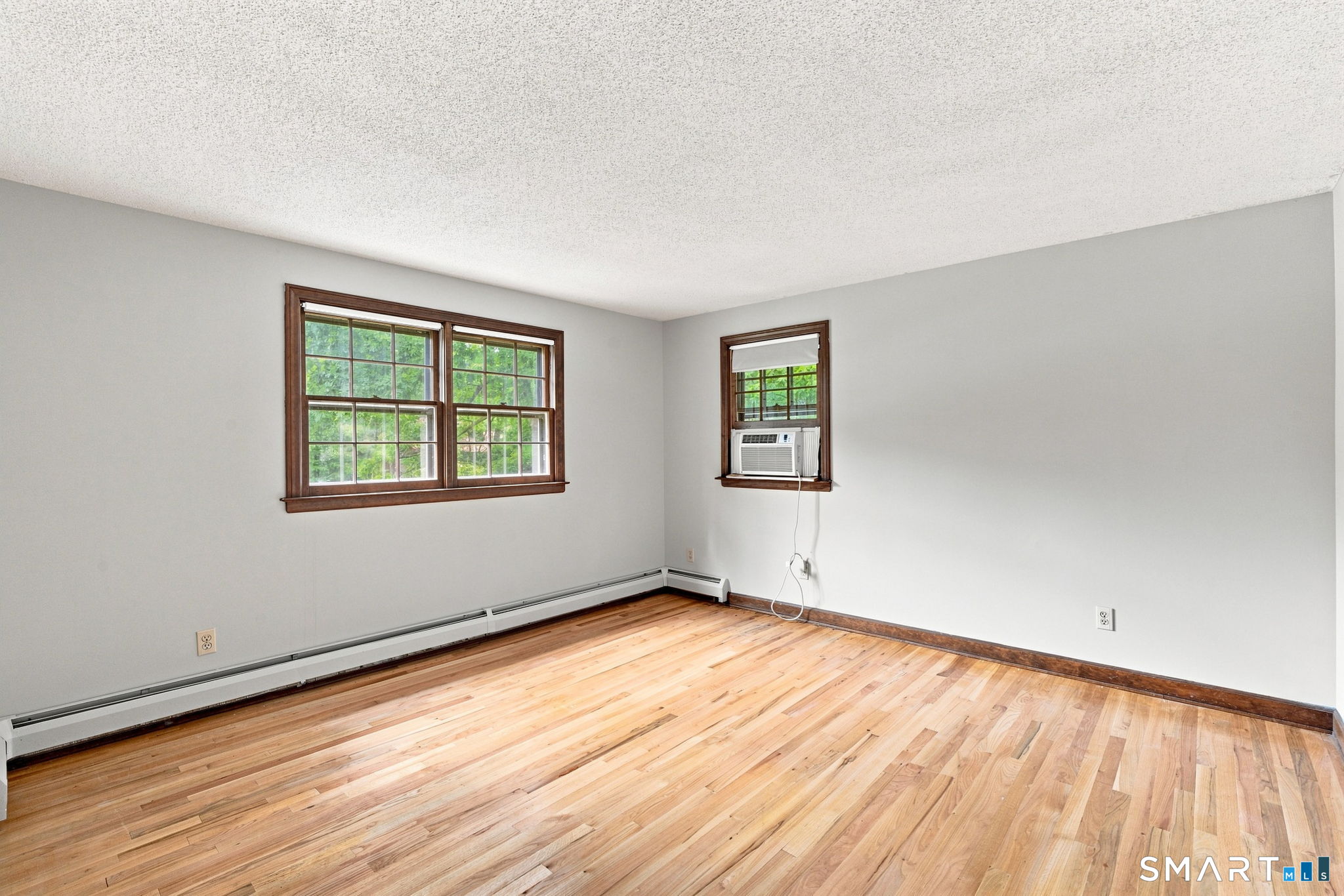 39 Berkshire Way Simsbury CT 06070