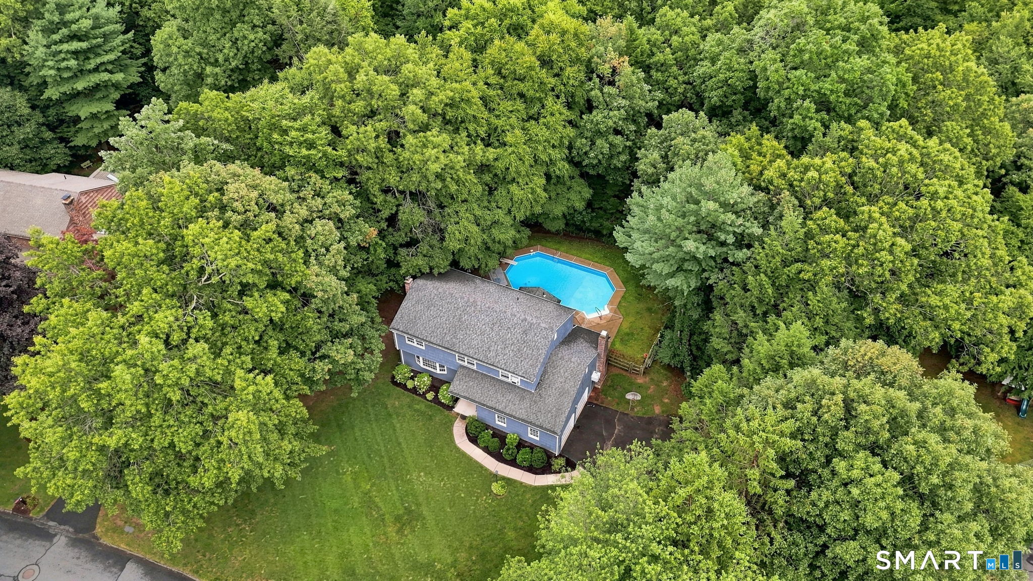 39 Berkshire Way Simsbury CT 06070