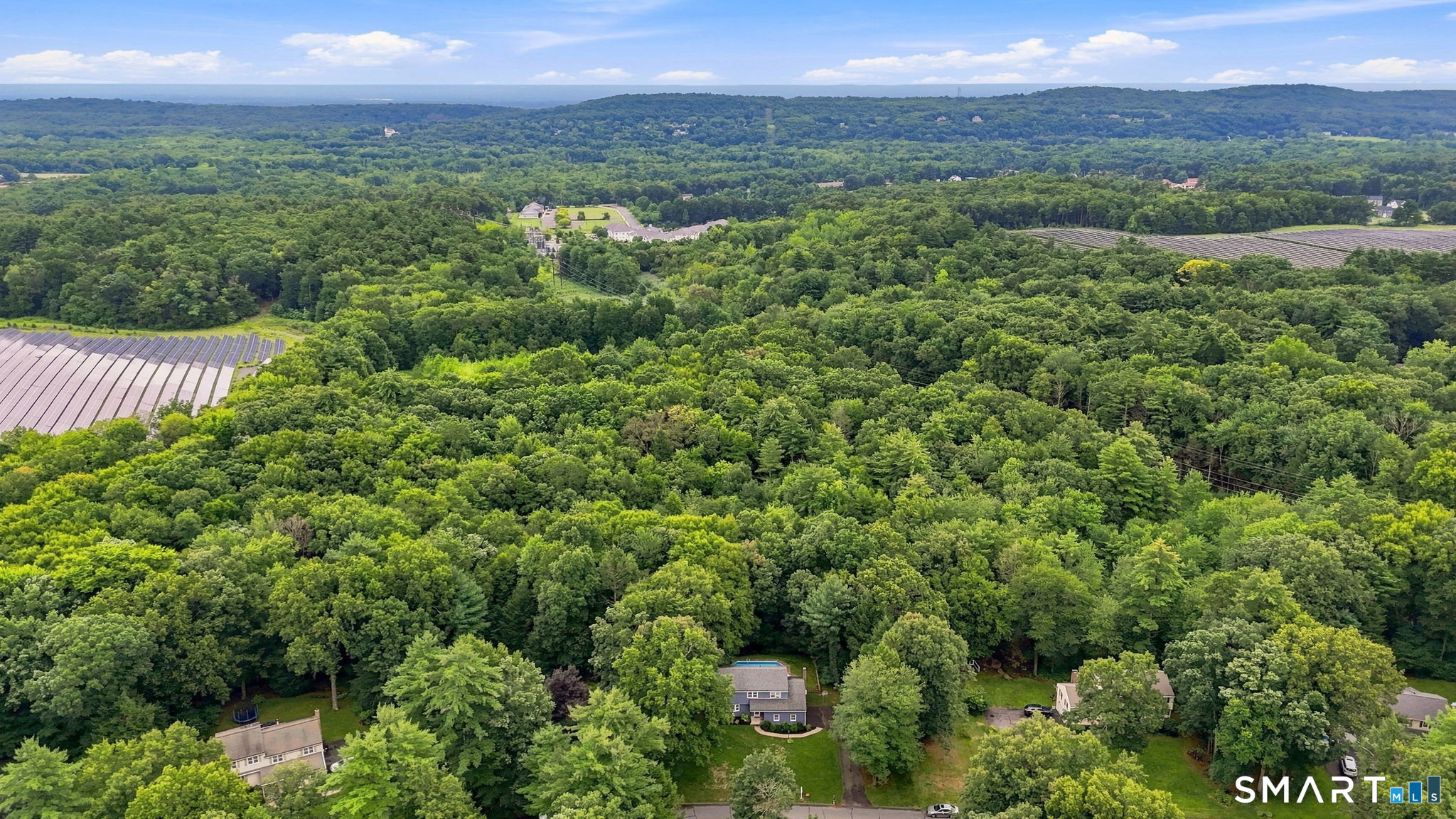 39 Berkshire Way Simsbury CT 06070