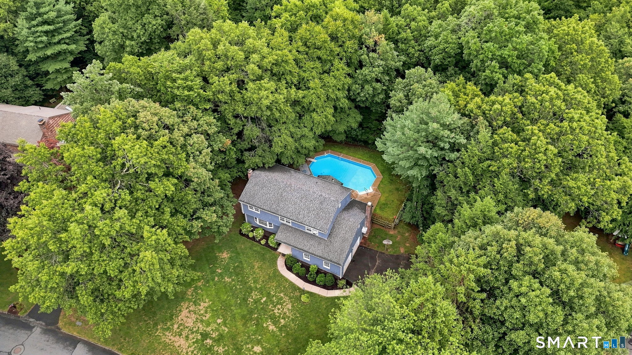 39 Berkshire Way Simsbury CT 06070