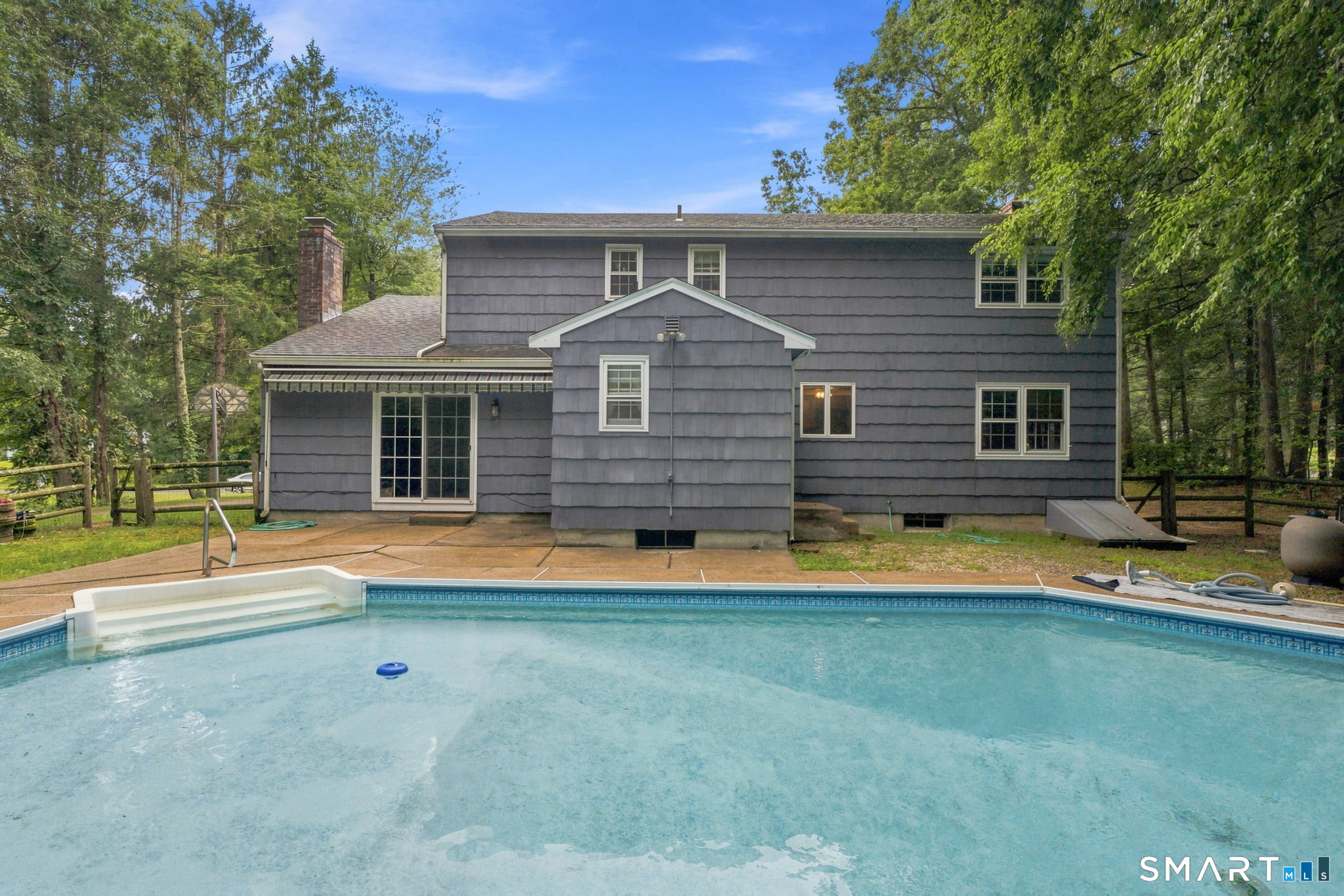 39 Berkshire Way Simsbury CT 06070