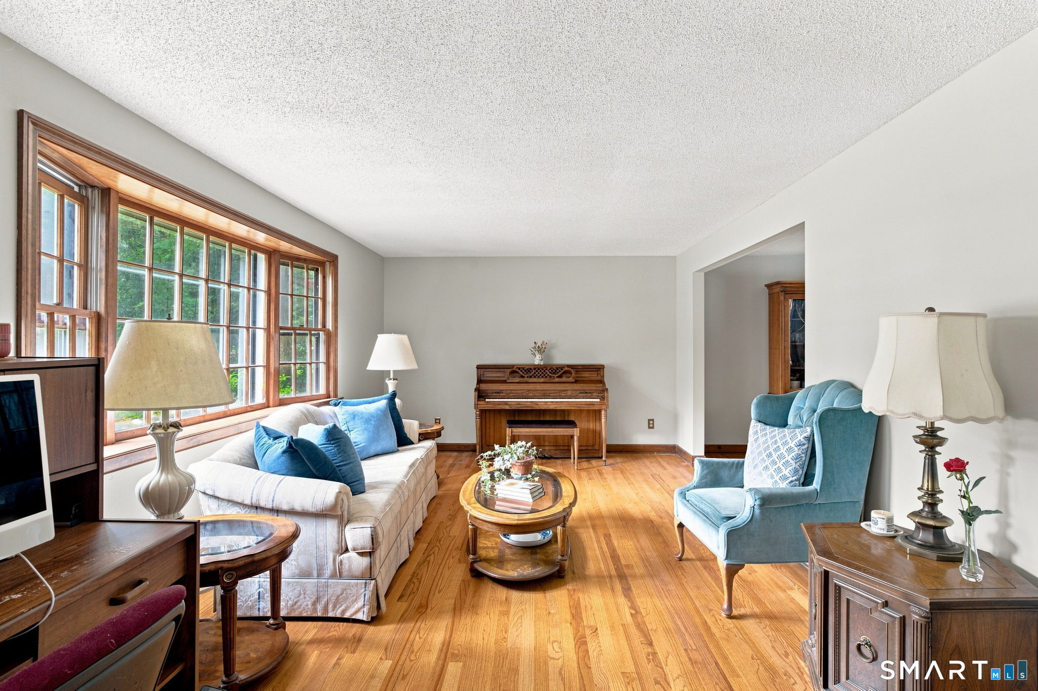 39 Berkshire Way Simsbury CT 06070