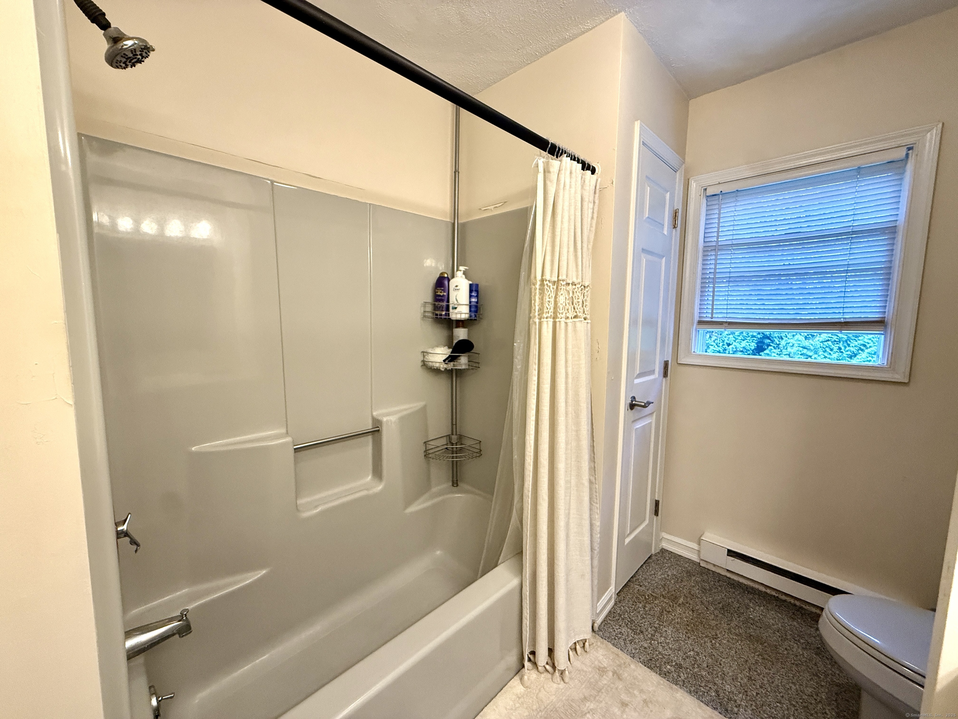 33D Laurel Point Drive Montville CT 06370