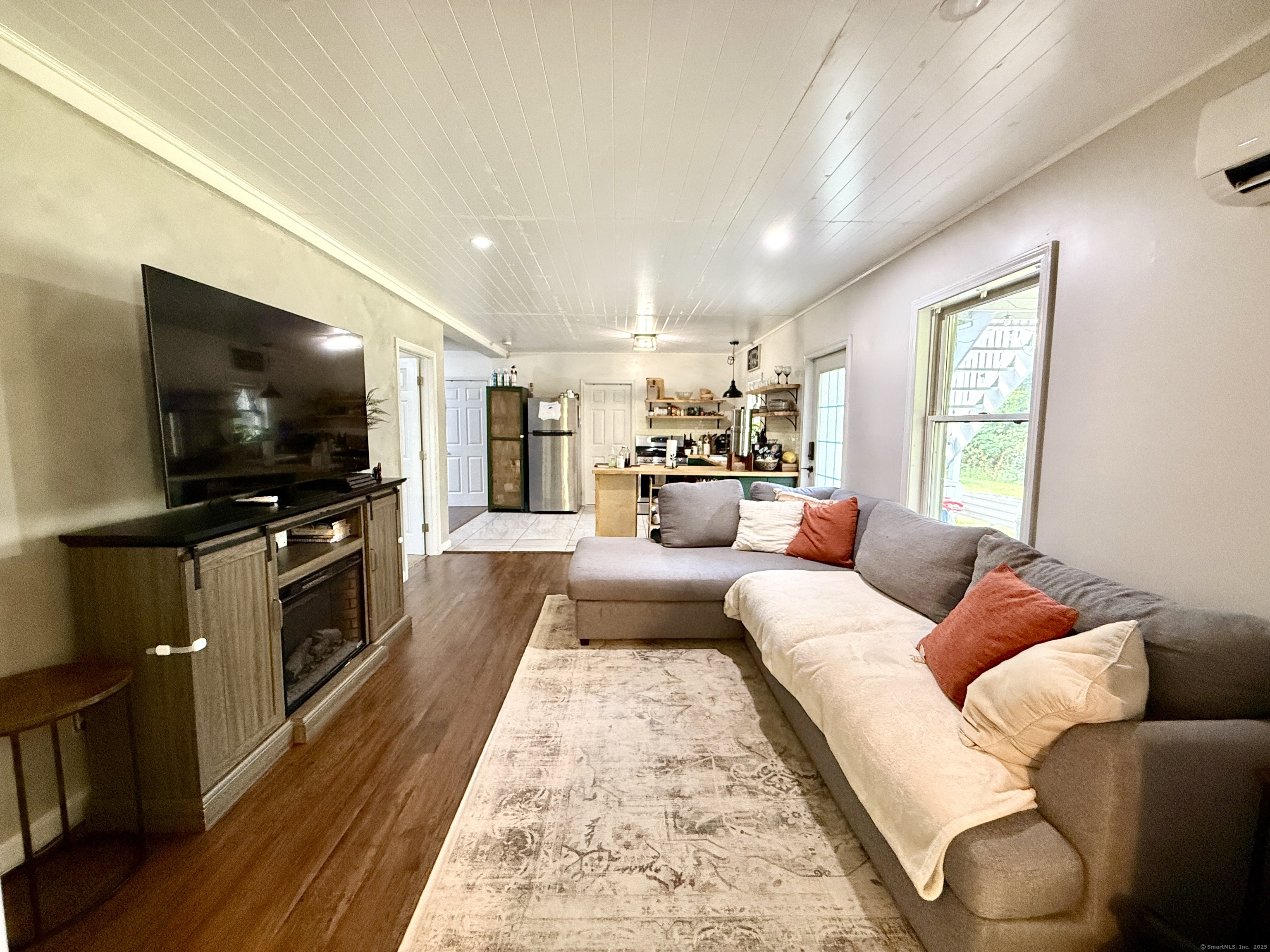 33D Laurel Point Drive Montville CT 06370