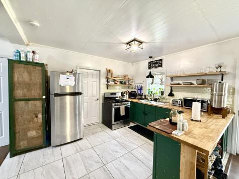 33D Laurel Point Drive Montville CT 06370