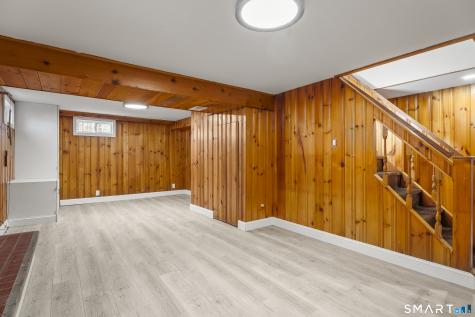 2 Burr Hill Terrace North Branford CT 06471