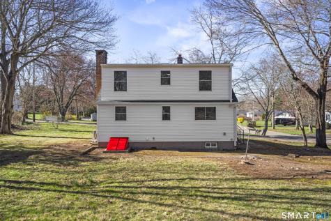 2 Burr Hill Terrace North Branford CT 06471