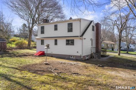 2 Burr Hill Terrace North Branford CT 06471