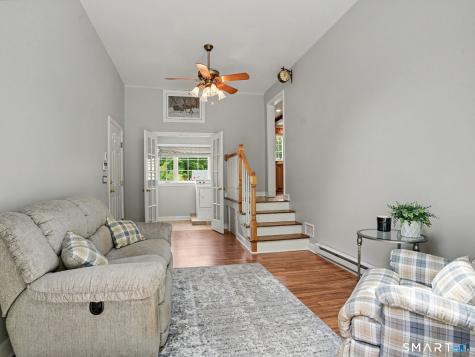 18 Wyant Road Oxford CT 06478