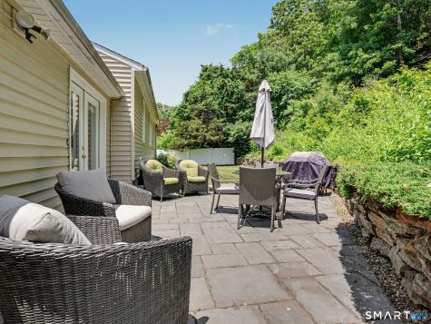 18 Wyant Road Oxford CT 06478