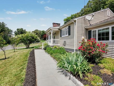 18 Wyant Road Oxford CT 06478