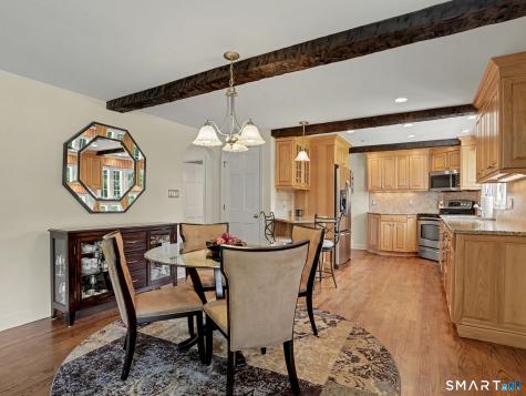 18 Wyant Road Oxford CT 06478